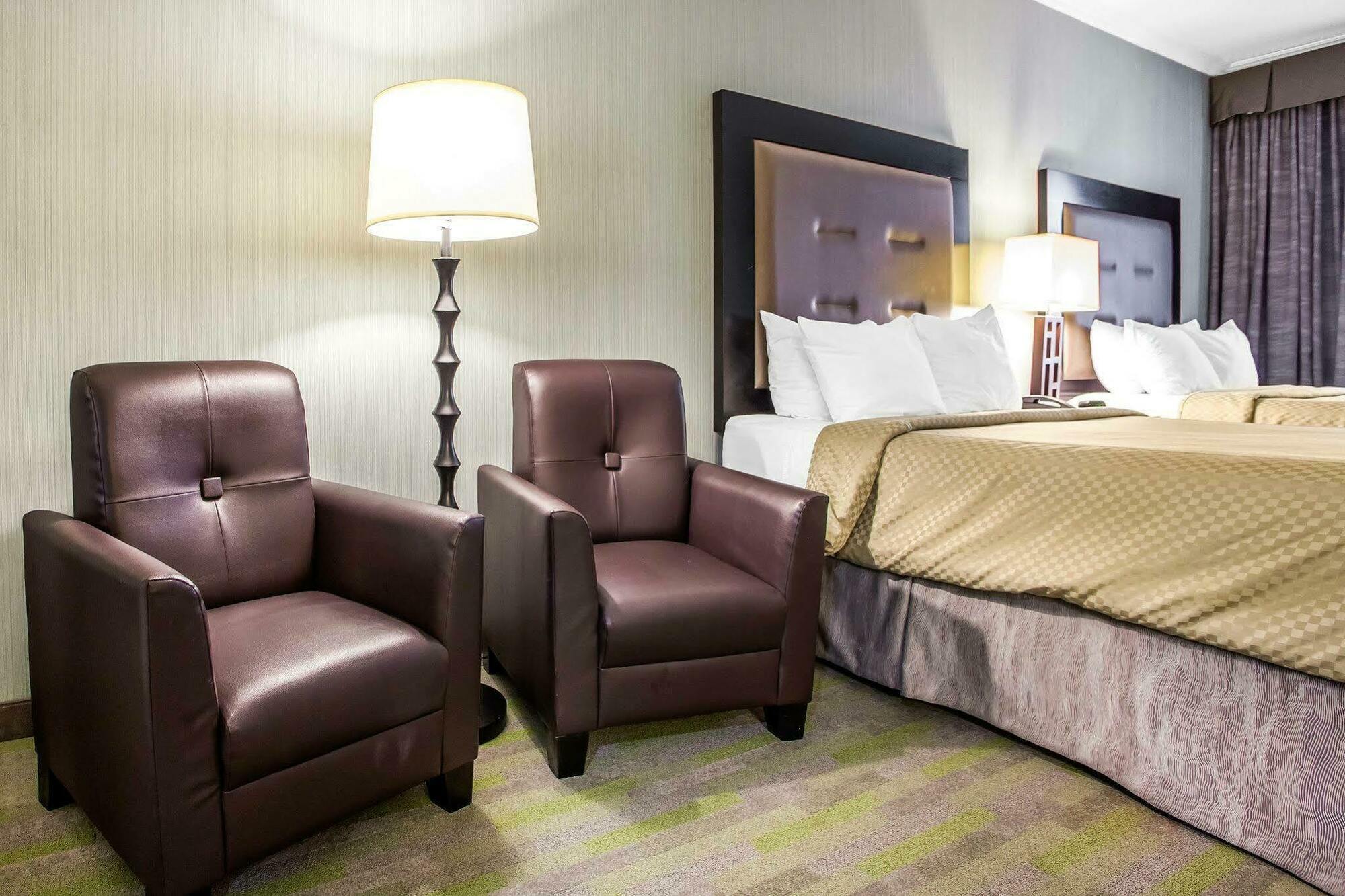 Quality Inn Center City Philadelphia Exterior photo